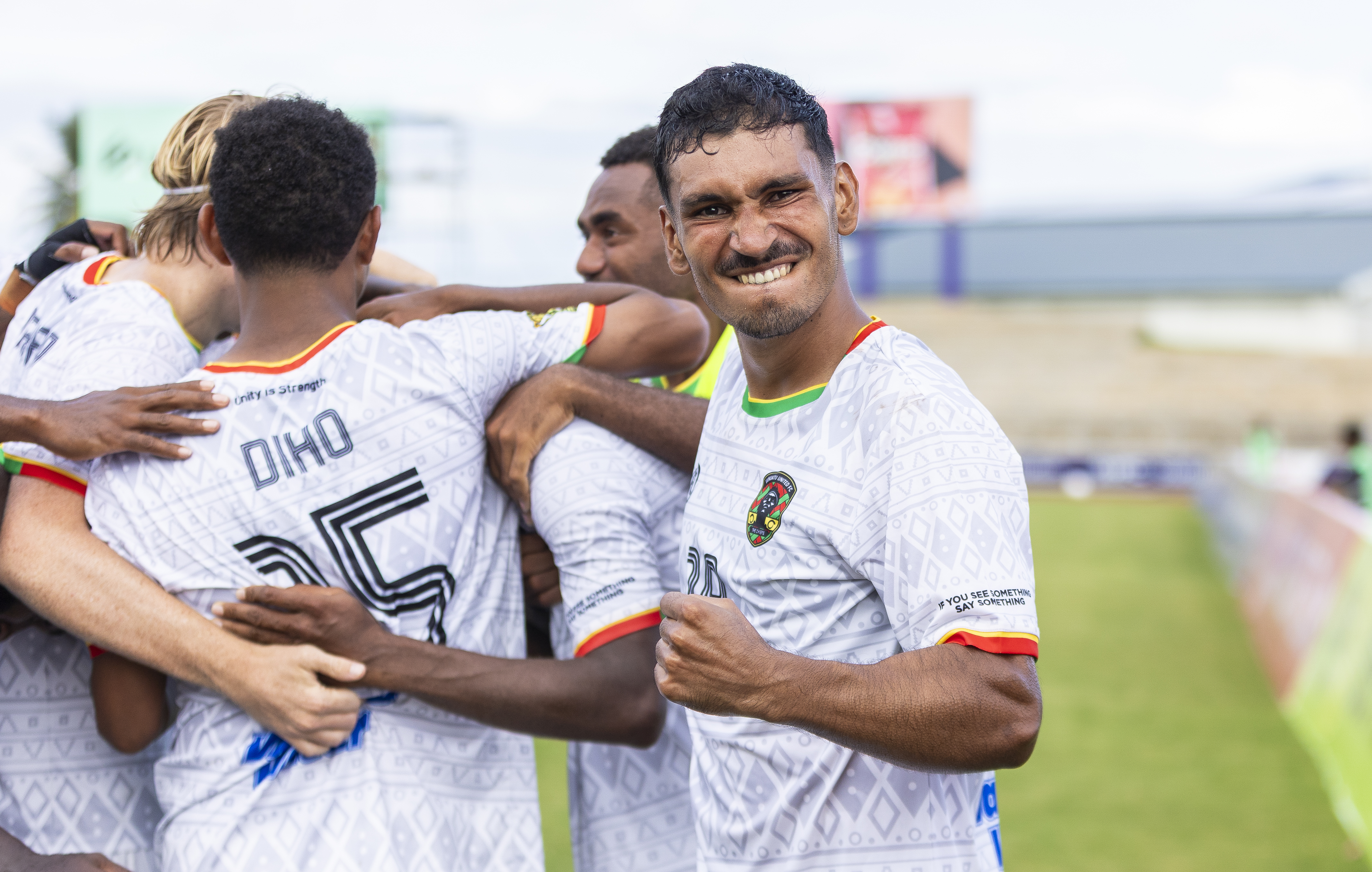 VAN SOUTHISL RDQ 127 Phototeknz