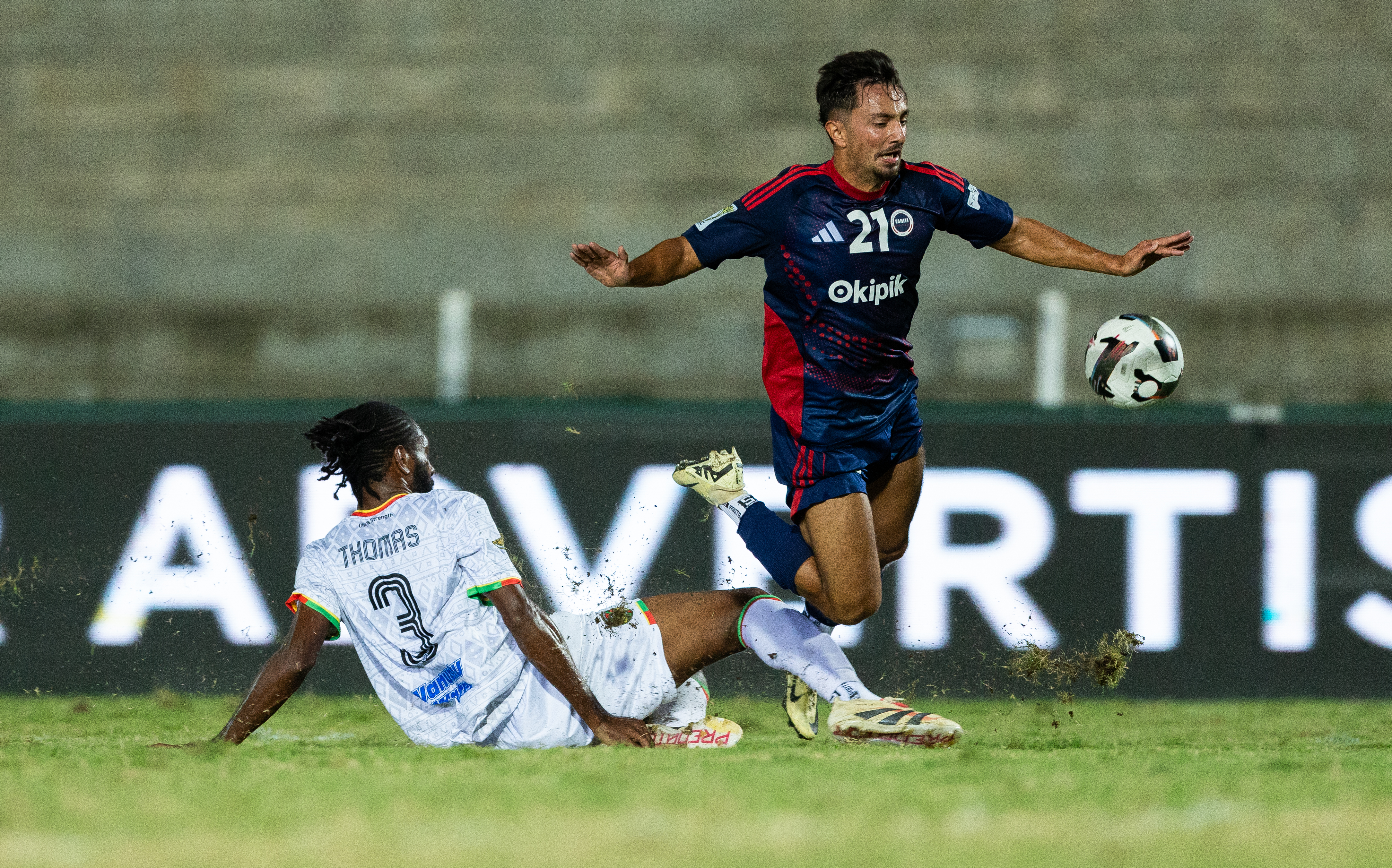 VAU TAH RDQ 047 Phototeknz