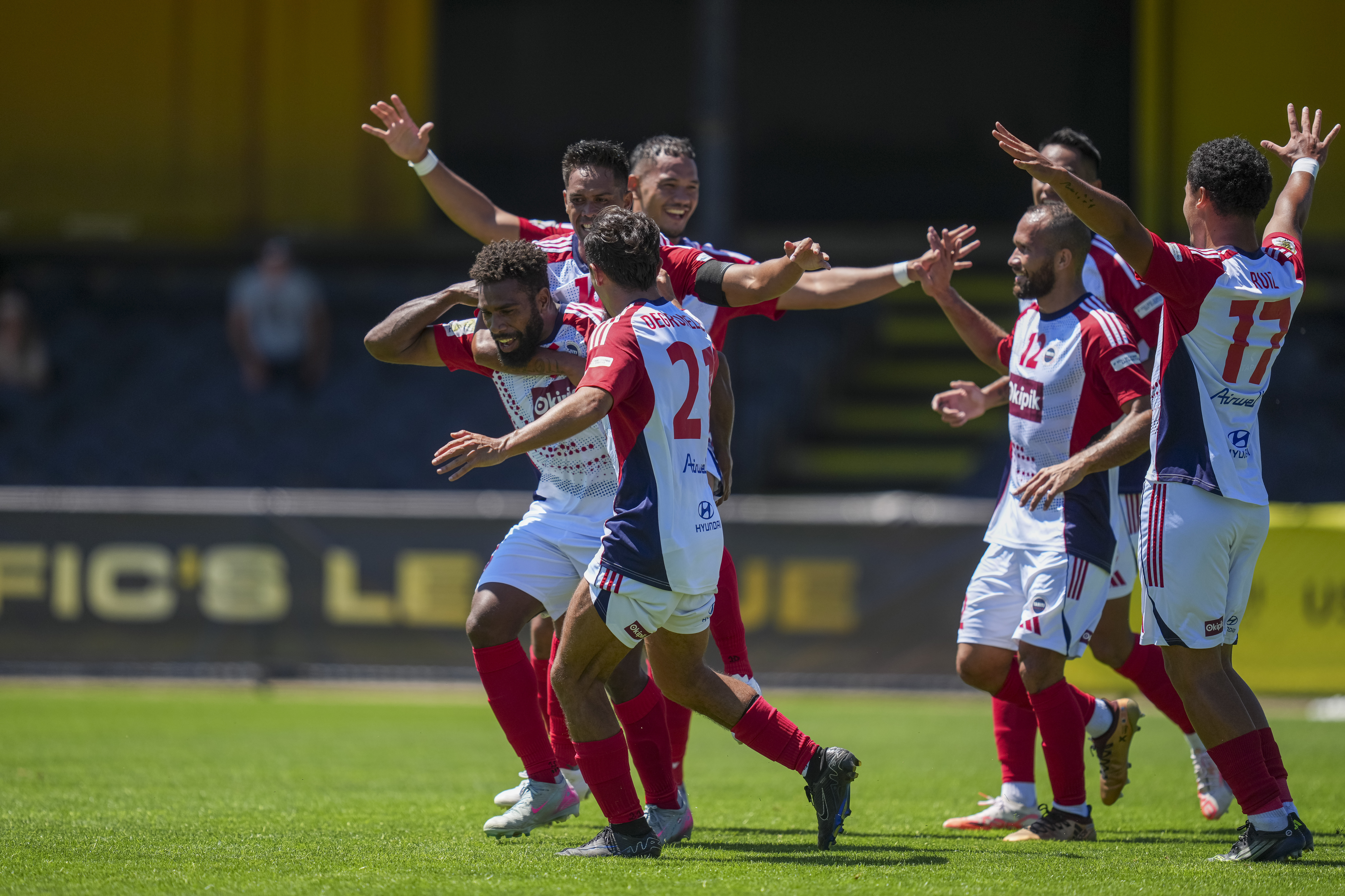 Tuvssiu 260221 AR 472 Phototeknz