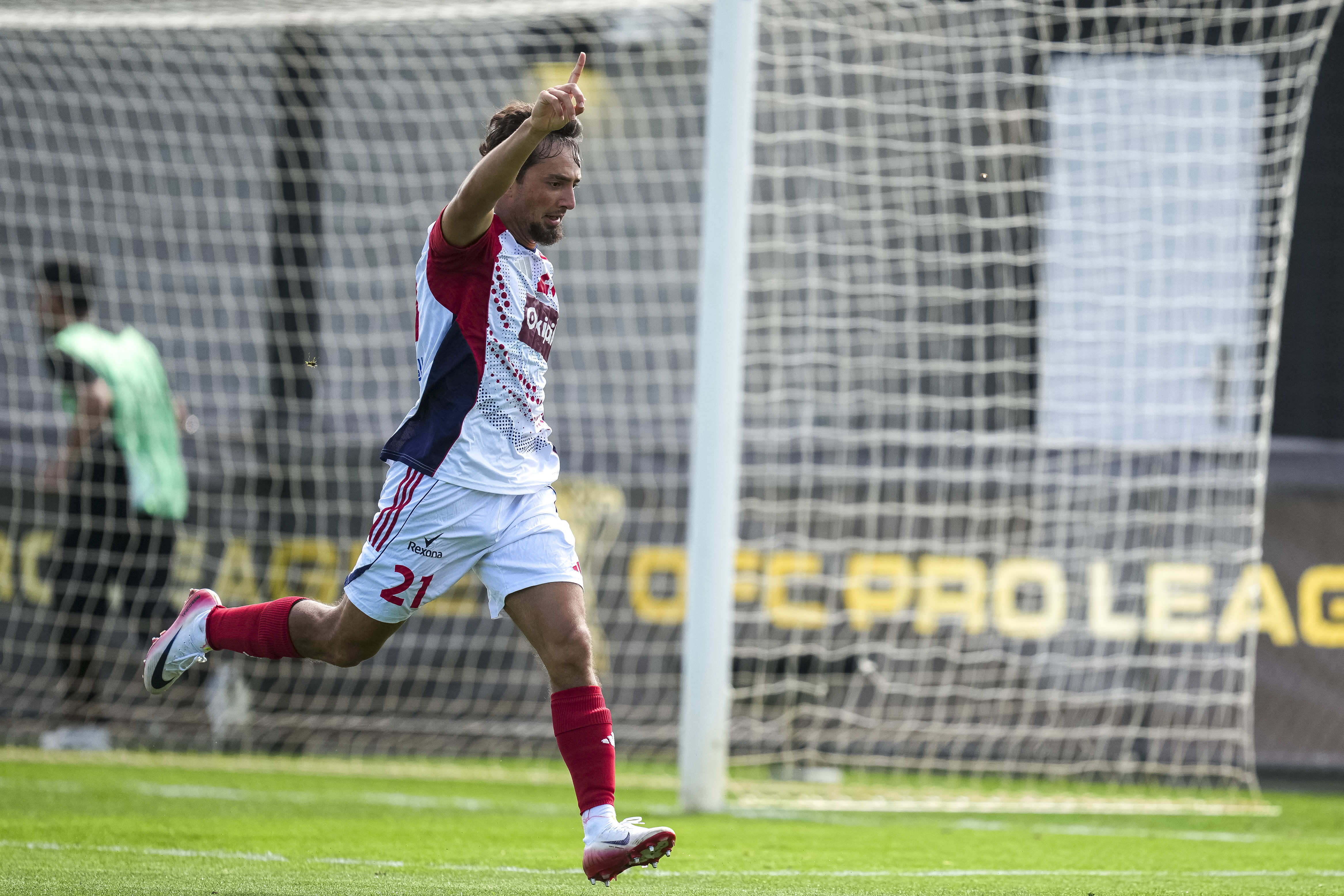 260303 AR 567 Phototeknz