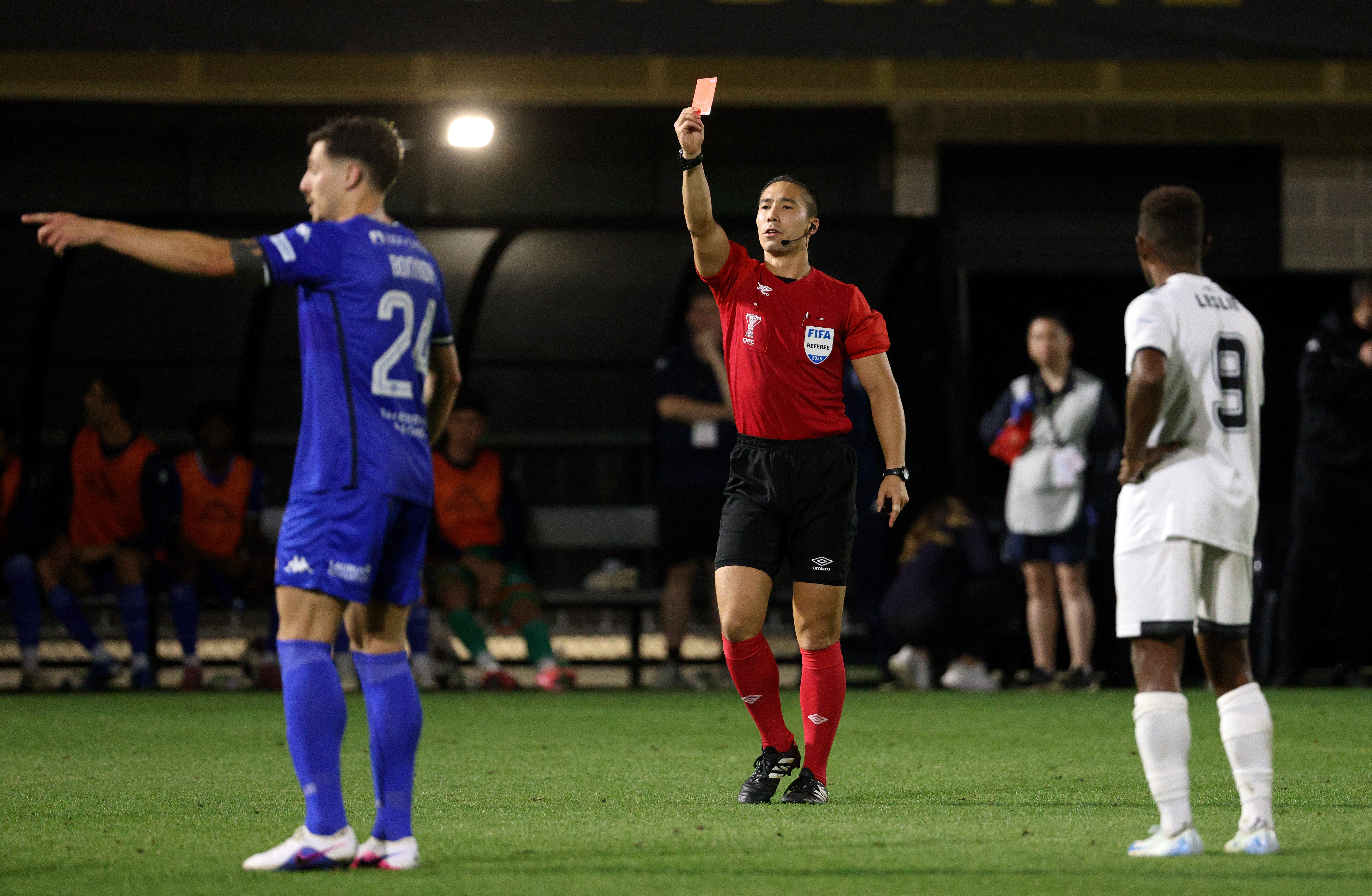 SMB V SOK 047 Hamish Blair