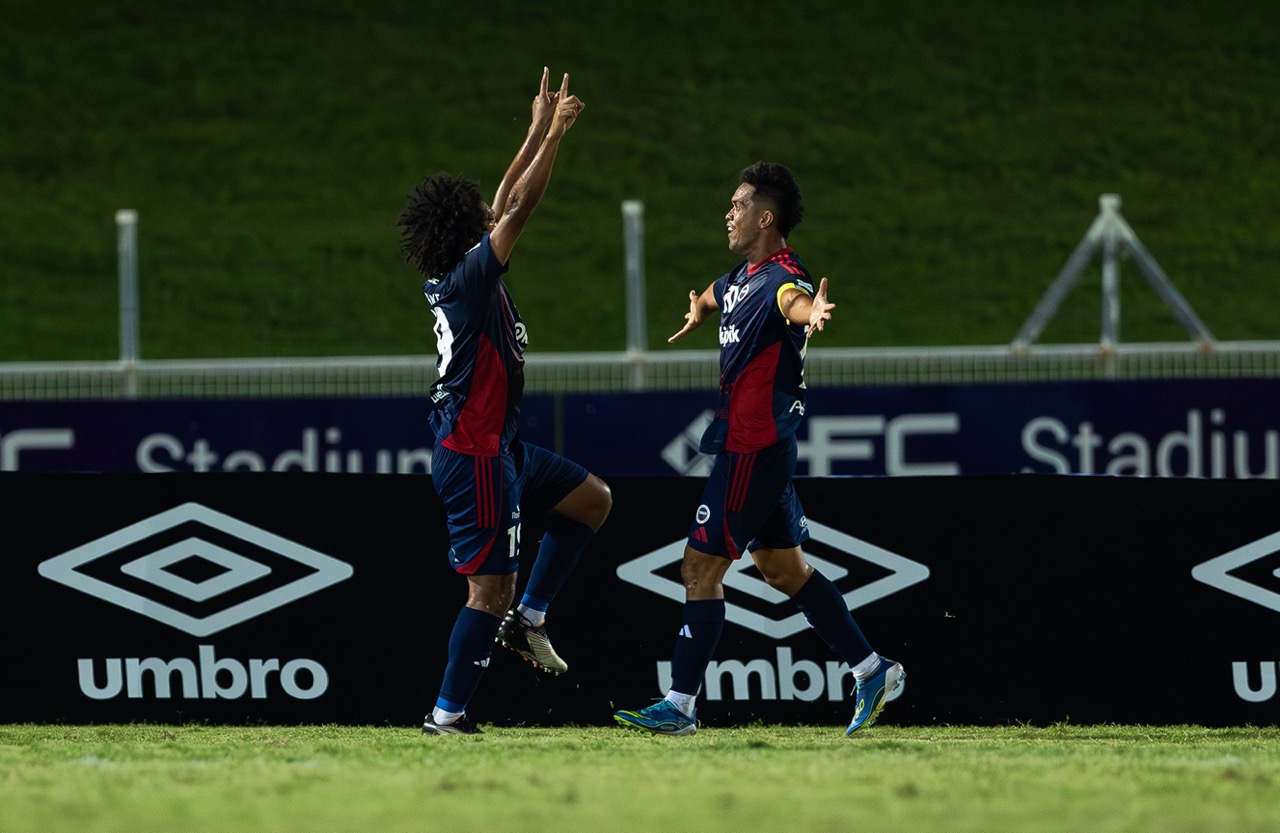 Vau Tah Rdq 016 Phototeknz Large