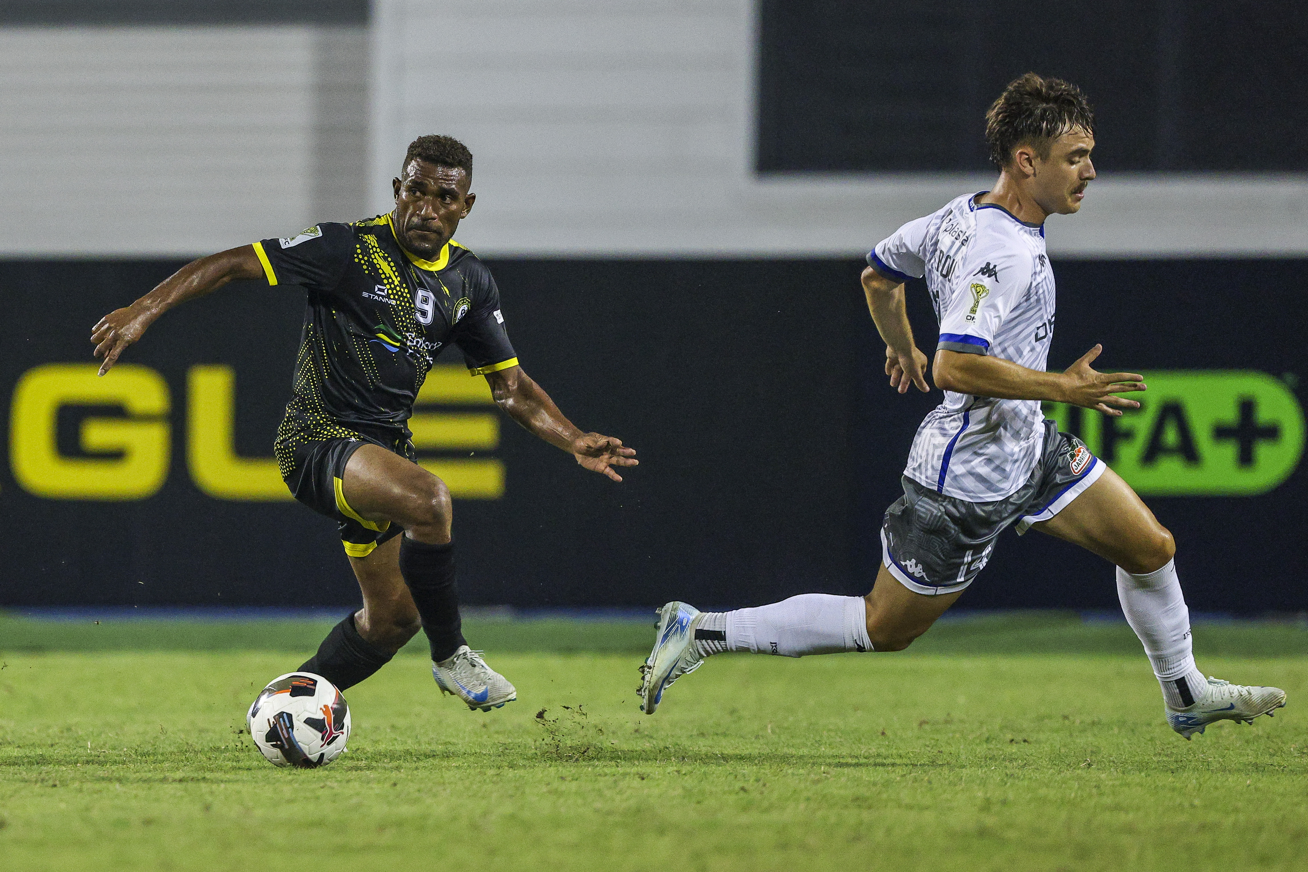 190326Sokvsmb 003 DJ Mills