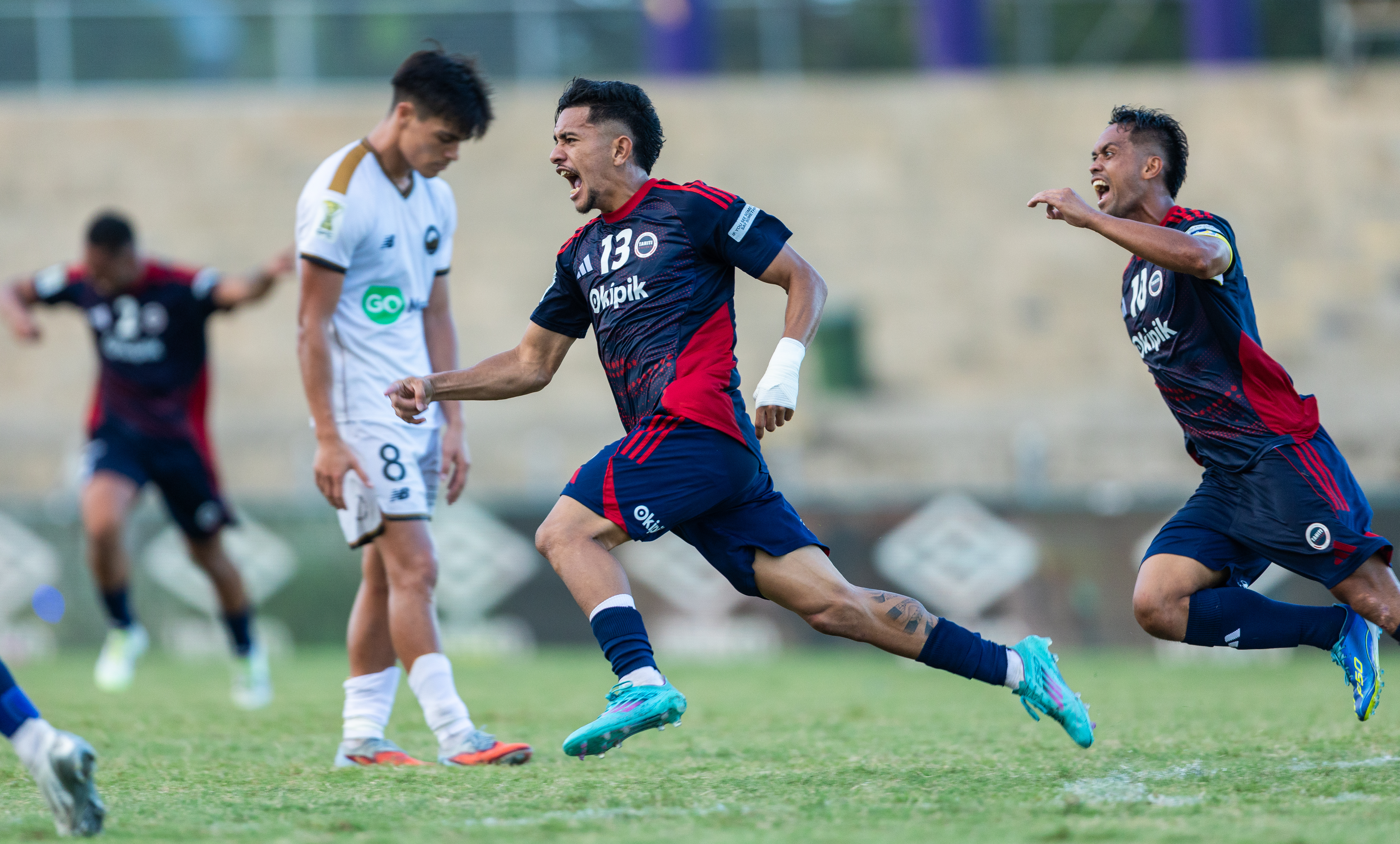 TAHITI SIU RDQ 152 Phototeknz